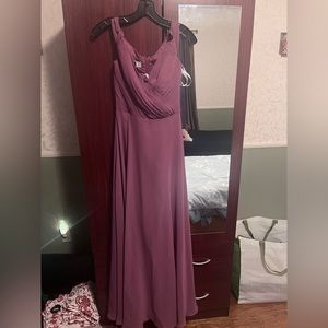 Xs small dress can be used for bridesmaid, event, prom. Brand new